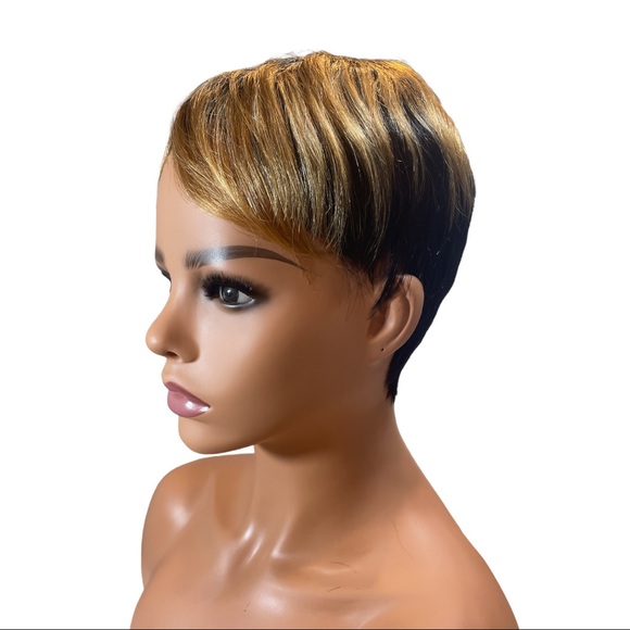 Pixie Cut Brazilian Human Hair Wig - Picture 5 of 15